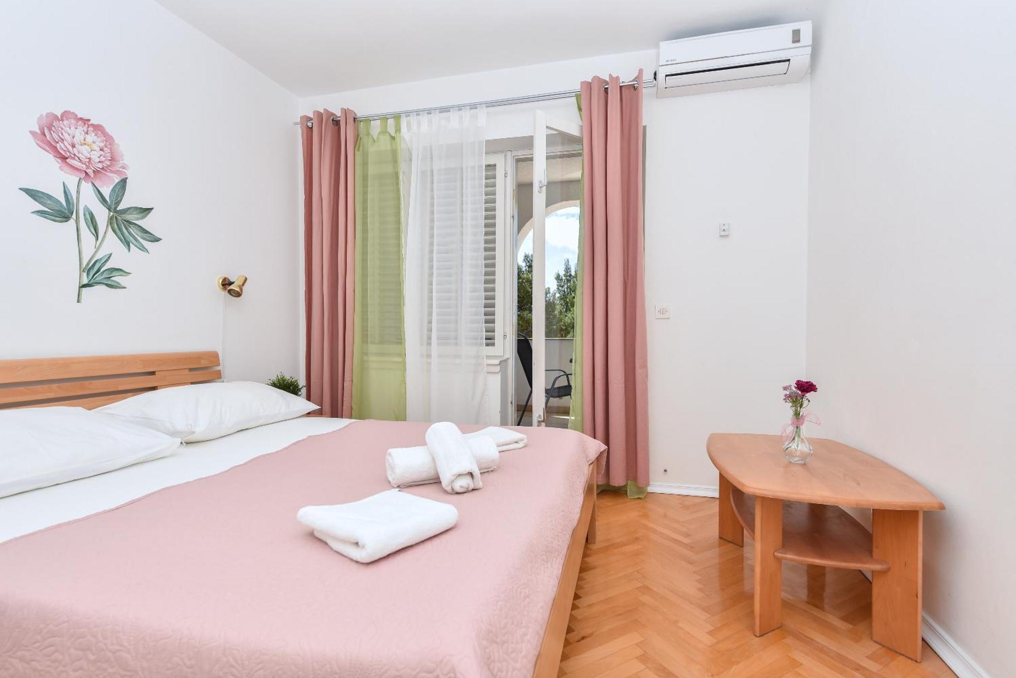Апартаменты House Santro Башка-Вода Экстерьер фото